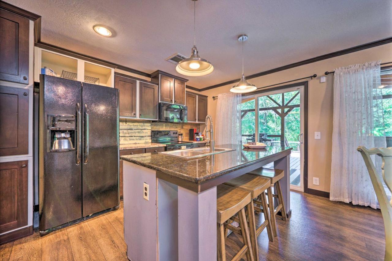 Pet-Friendly Home With Pool In Broken Bow! Экстерьер фото