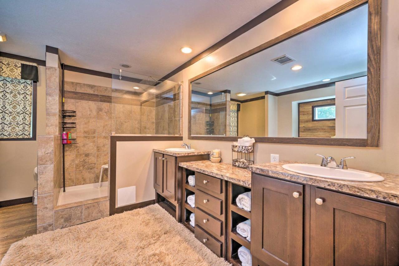 Pet-Friendly Home With Pool In Broken Bow! Экстерьер фото