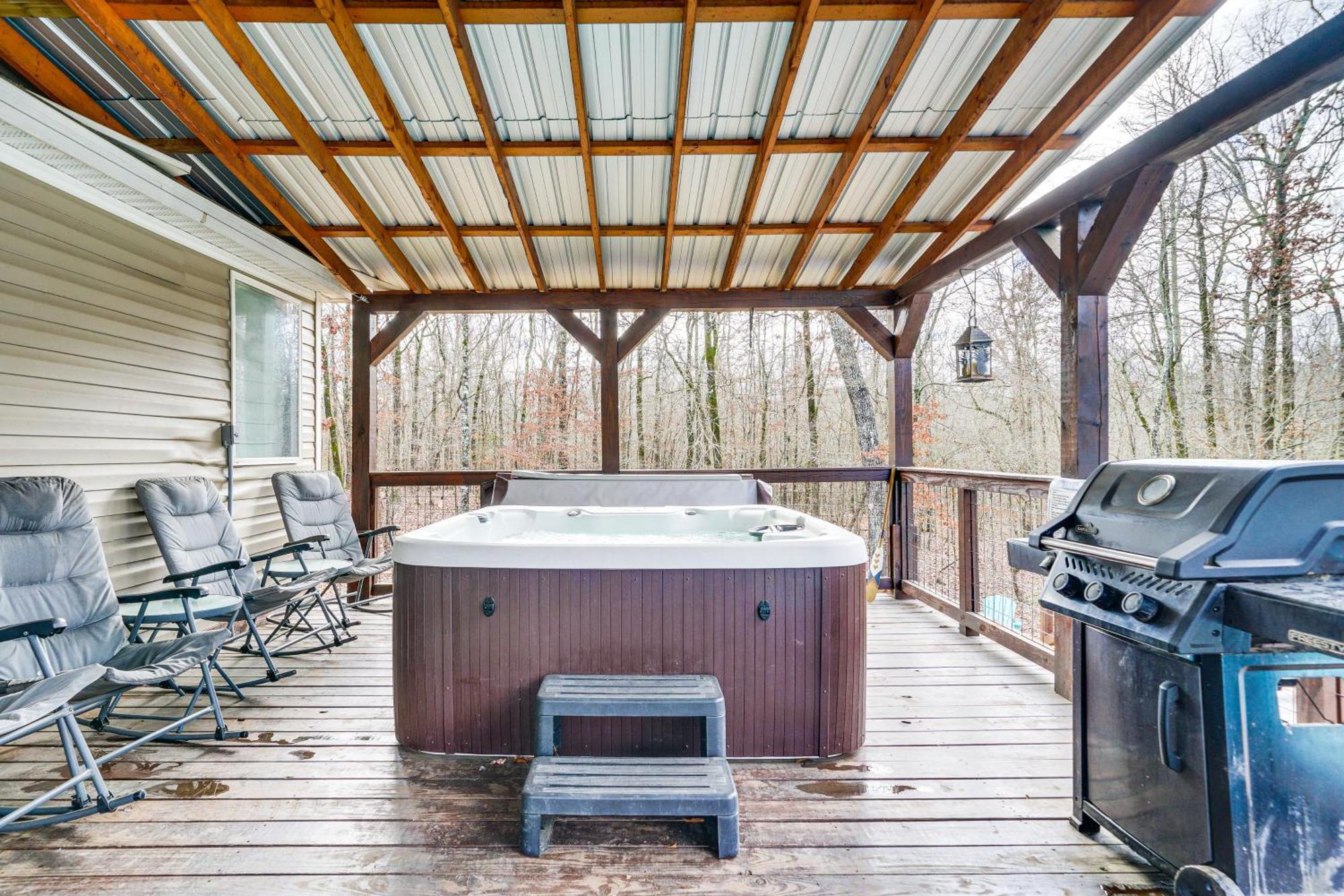 Pet-Friendly Home With Pool In Broken Bow! Экстерьер фото