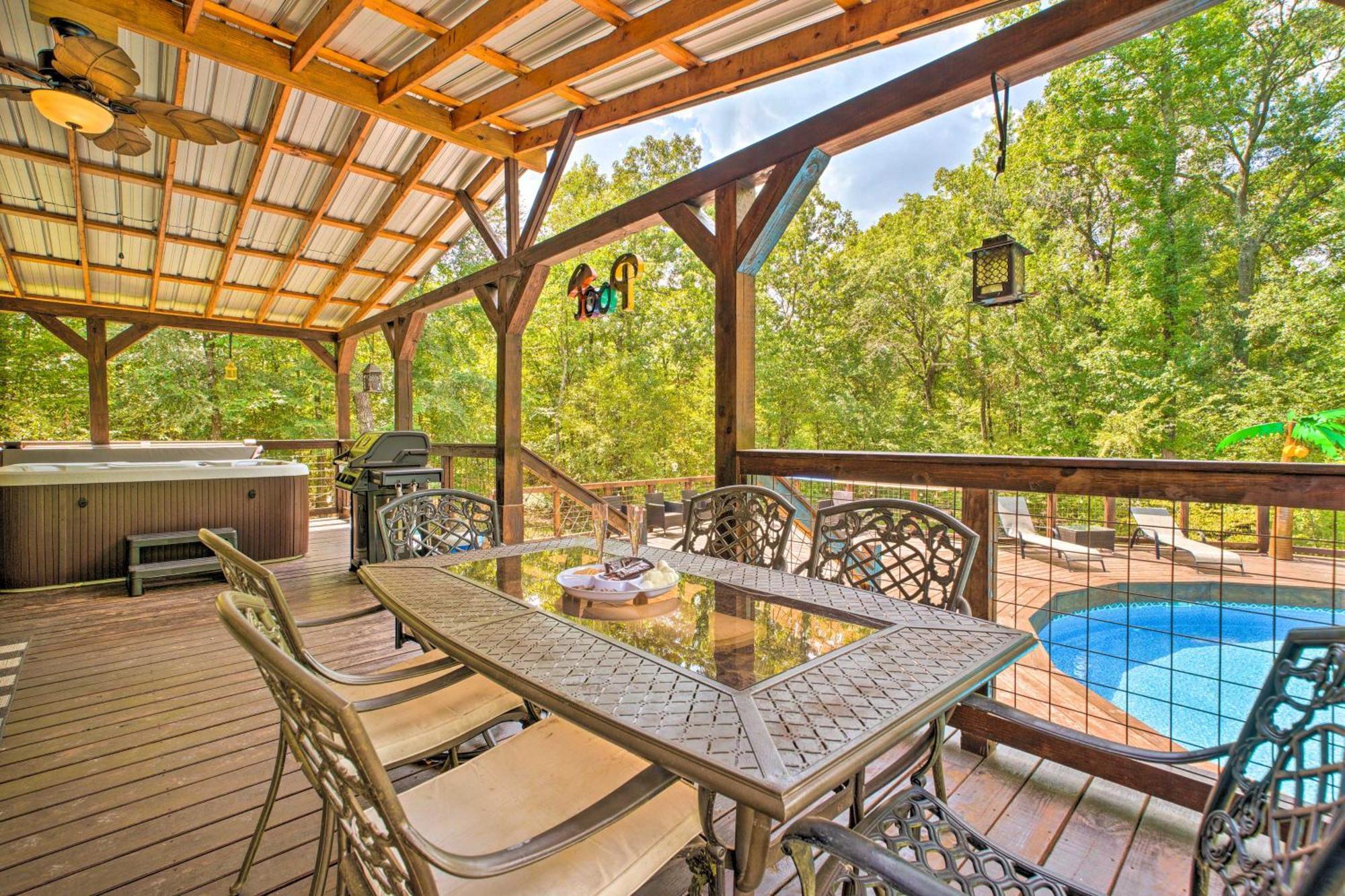 Pet-Friendly Home With Pool In Broken Bow! Экстерьер фото